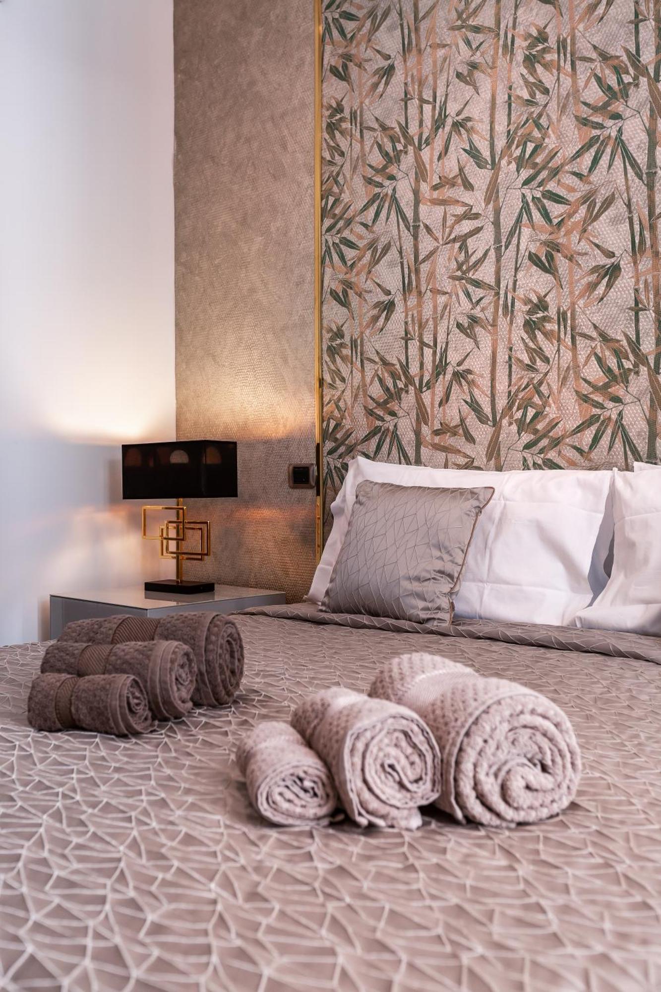 Daphne Suites Рим Екстер'єр фото